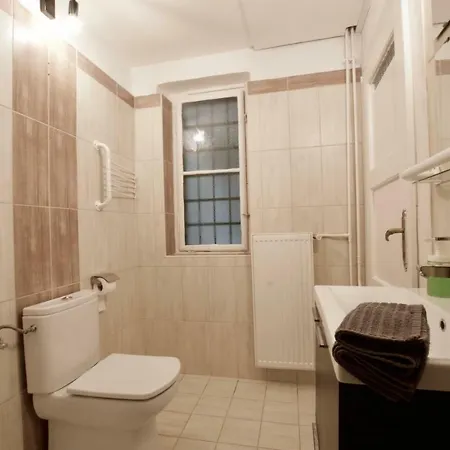 Standard By Hi5 - Steindl Street Apartament