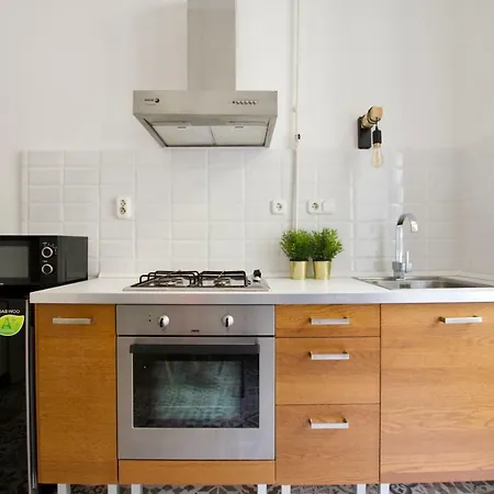 Standard By Hi5 - Steindl Street *