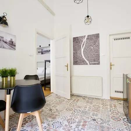 Standard By Hi5 - Steindl Street Апартаменты *